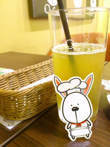 O2 Caff'e 歐圖咖啡館:有兔子咖啡的...O2 Caff'e 歐圖咖啡館