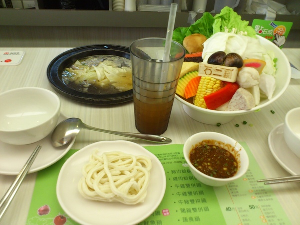 石二鍋(玉門店)：石二鍋/玉門店