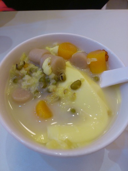 豆花開了(靜宜店)：豆花~~開了!!!