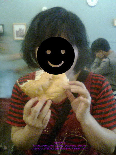 RABBIT'S CASTLE 兔子的城堡美式餐廳：(高雄大社區)兔子的城堡美式餐廳