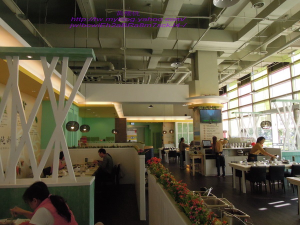 純粹食草(楠梓店)：(高雄楠梓區)純粹食草