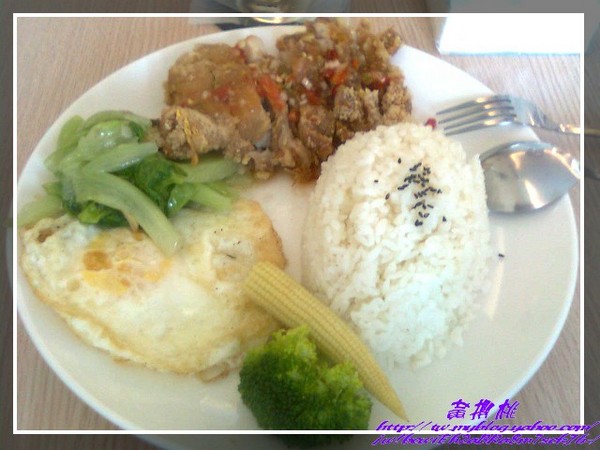 火炎咖啡館：(高雄大社區)火炎咖啡館