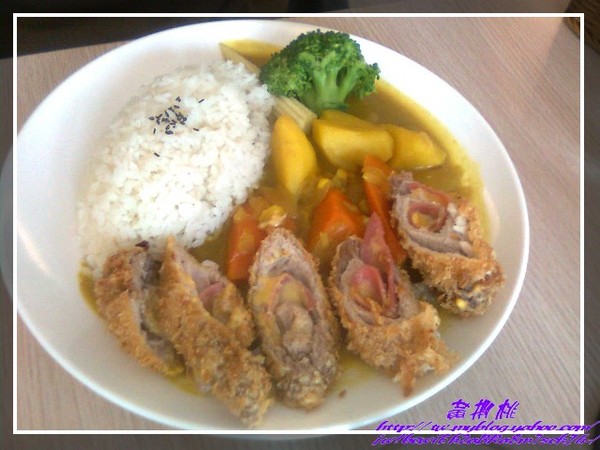 火炎咖啡館：(高雄大社區)火炎咖啡館