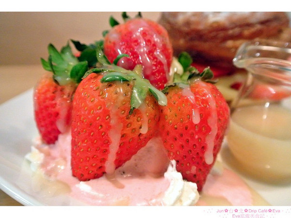 Drip Cafe 好滴：【食記】oO。。台北　Drip Cafe（好滴咖啡）　風糜美國紐約的新式甜點，在台灣就可以吃的到啦～香酥內軟，回訪率１００！。o○。