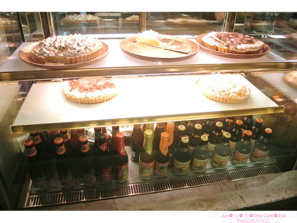 Drip Cafe 好滴：【食記】oO。。台北　Drip Cafe（好滴咖啡）　風糜美國紐約的新式甜點，在台灣就可以吃的到啦～香酥內軟，回訪率１００！。o○。