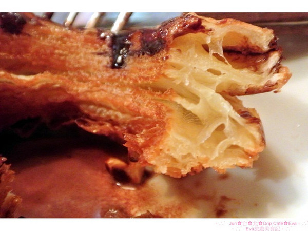 Drip Cafe 好滴：【食記】oO。。台北　Drip Cafe（好滴咖啡）　風糜美國紐約的新式甜點，在台灣就可以吃的到啦～香酥內軟，回訪率１００！。o○。