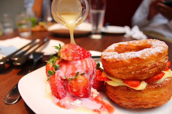 Drip Cafe 好滴：[台北] 好滴可拿滋X牛肉起司 = 美好的一天