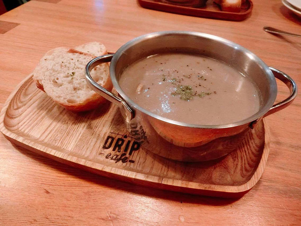 15271217_1300285900043543_150329148_o