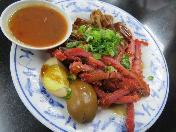 莊記牛肉麵館：有名氣≠會好吃【竹東/莊記牛肉麵館】