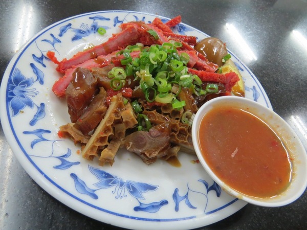 莊記牛肉麵館：有名氣≠會好吃【竹東/莊記牛肉麵館】