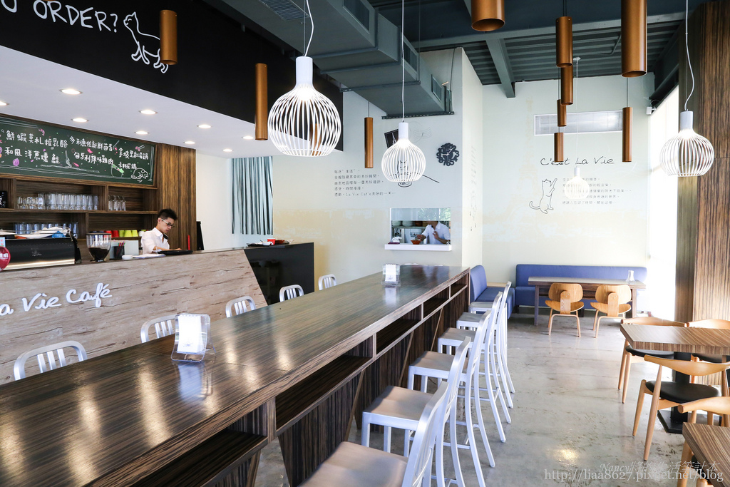 nEO_IMG_IMG_05341111