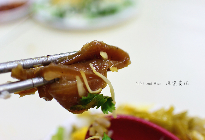 新竹老五鹹粥波霸滷肉飯26