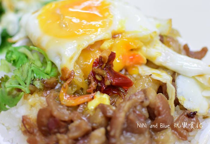 新竹老五鹹粥波霸滷肉飯25