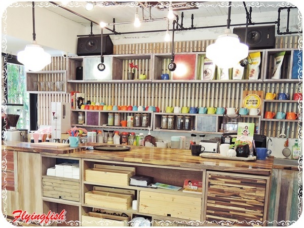 天ㄟ咖啡：✜ 2014寒假宜蘭三天兩夜輕旅行: 無敵美景、讓人忘記喧擾慢活好所在－「天ㄟ咖啡」♪♫ ♩♬ ♥～