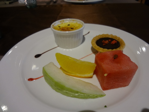 犇 和牛館：犇 和牛館 (三館) - 黑鑄鐵牛排雙重奏