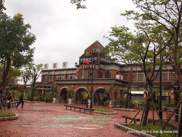 幾米廣場：【景點】宜蘭-幾米廣場主題公園 : 向左走向右走？ 幻想具現化的小天地!