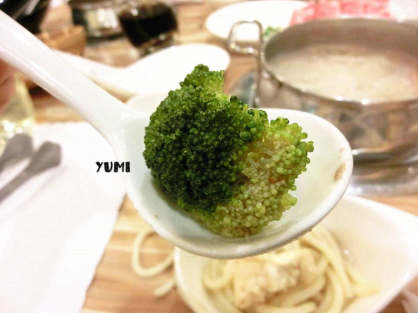 8鮮屋健康鍋物料理: 【口碑券§第71彈】拒黑心!護食安!為人民健康把關的美味小火鍋@8鮮屋健康鍋物料理