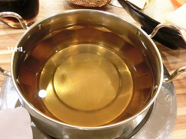 8鮮屋健康鍋物料理: 【口碑券§第71彈】拒黑心!護食安!為人民健康把關的美味小火鍋@8鮮屋健康鍋物料理