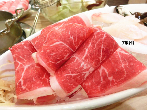 8鮮屋健康鍋物料理: 【口碑券§第71彈】拒黑心!護食安!為人民健康把關的美味小火鍋@8鮮屋健康鍋物料理