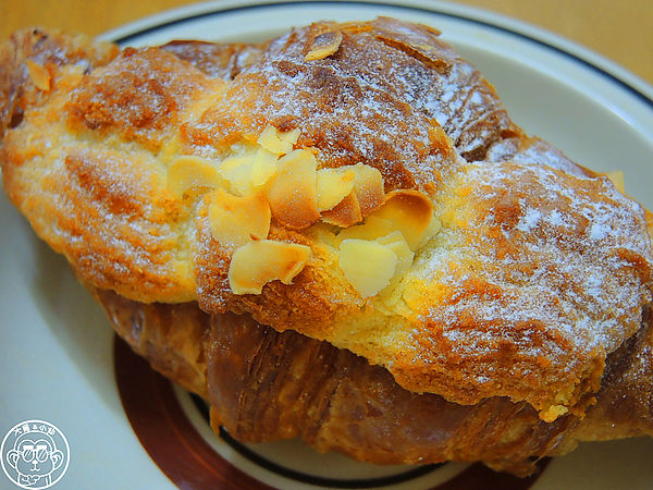 吳寶春麥方店(台北店)：呷飽祙【台北信義･吳寶春麥方店】新品米蘭水果麵包完食