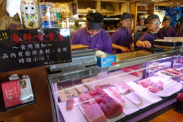 新一點利黃昏市場鵝房宮:(胖樺介紹)黃昏市場內高CP值高級日式料理「鵝房宮」,台中必吃美食推薦