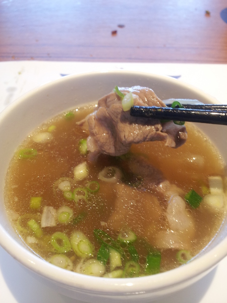 漢來海港自助餐廳:【台中廣三SOGO】漢來海港自助餐廳 下午茶 買餐券還挺划算的!