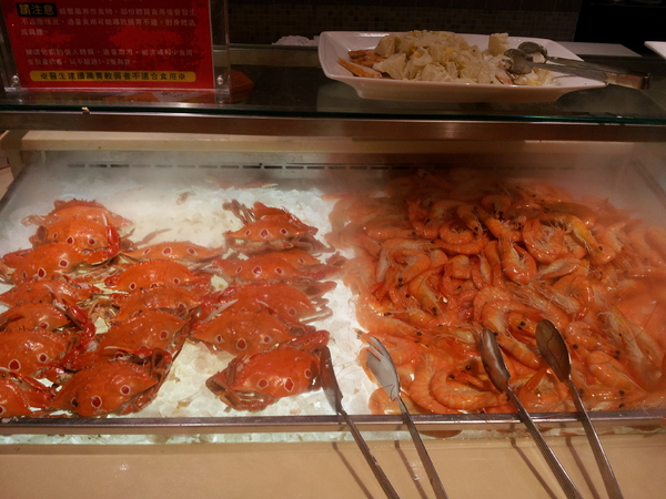 漢來海港自助餐廳:【台中廣三SOGO】漢來海港自助餐廳 下午茶 買餐券還挺划算的!