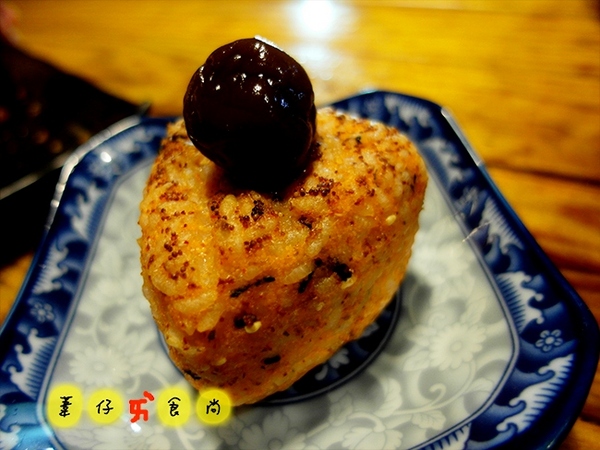 阿國海鮮燒烤小鋪:大半夜美食之超juicy骰子牛藏在居酒屋裡