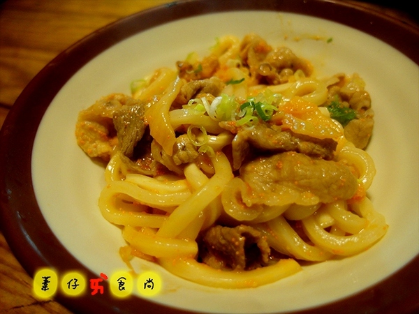 阿國海鮮燒烤小鋪:大半夜美食之超juicy骰子牛藏在居酒屋裡