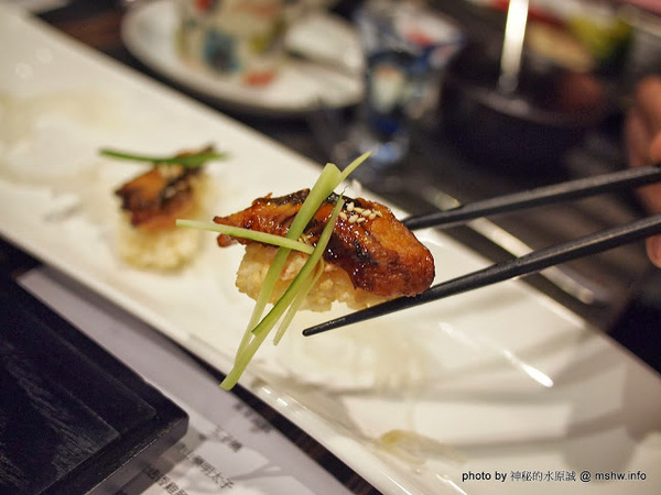 Huku幸福食尚創作料理:【食記】台中哪裡好吃-HuKu幸福時尚創作料理@西區BRT中正國小 : 下一站,Huku~讓人洋溢於幸福中的貓頭鷹主題餐廳!