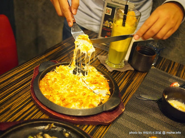 Huku幸福食尚創作料理:【食記】台中哪裡好吃-HuKu幸福時尚創作料理@西區BRT中正國小 : 下一站,Huku~讓人洋溢於幸福中的貓頭鷹主題餐廳!