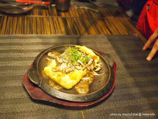 Huku幸福食尚創作料理:【食記】台中哪裡好吃-HuKu幸福時尚創作料理@西區BRT中正國小 : 下一站,Huku~讓人洋溢於幸福中的貓頭鷹主題餐廳!