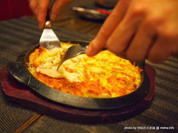 Huku幸福食尚創作料理:【食記】台中哪裡好吃-HuKu幸福時尚創作料理@西區BRT中正國小 : 下一站,Huku~讓人洋溢於幸福中的貓頭鷹主題餐廳!