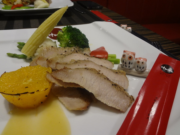 Huku幸福食尚創作料理：1020922[官本金文愛台灣]滿滿的貓頭鷹二訪Huku幸福食尚創作料理一直在進步幸福小確幸