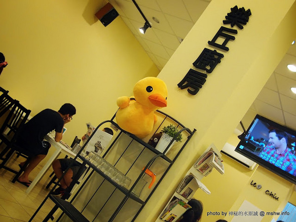 樂丘廚房：【食記】服務不打折的平價好食 @ 台中龍井-東海夜市-樂丘廚房-Leo Chiu