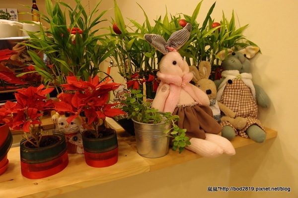 樂丘廚房:【台中東海】樂丘廚房-有三訪價值的平價好店,不只主餐,連飲品濃湯表現都優秀喔!