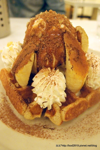 樂丘廚房:<試吃>【台中東海】樂丘廚房-四訪,平價美味的餐點,小資族好選擇,大推招牌墨魚燉飯!