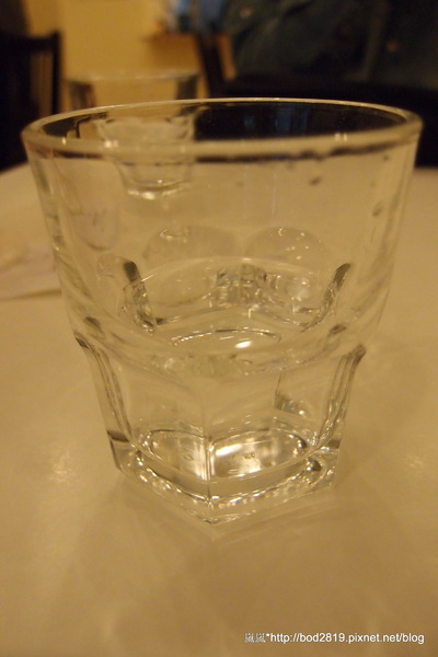 樂丘廚房:<試吃>【台中東海】樂丘廚房-四訪,平價美味的餐點,小資族好選擇,大推招牌墨魚燉飯!