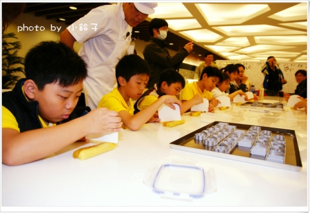 維格餅家:是誰住在深海的大鳳梨裡~「維格餅家」