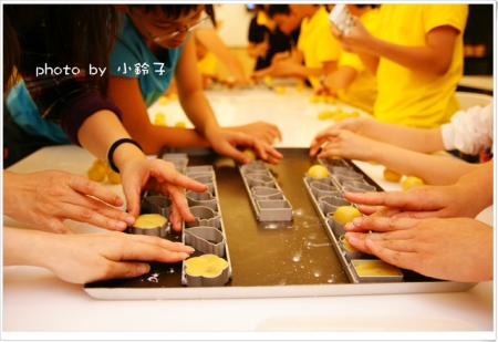 維格餅家:是誰住在深海的大鳳梨裡~「維格餅家」