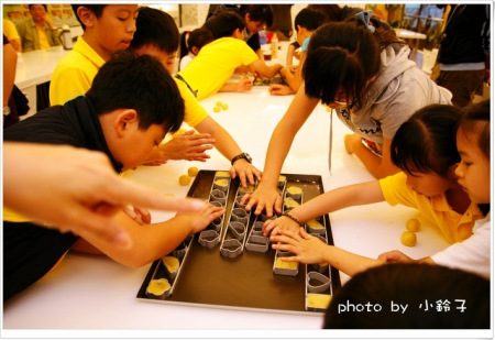 維格餅家:是誰住在深海的大鳳梨裡~「維格餅家」