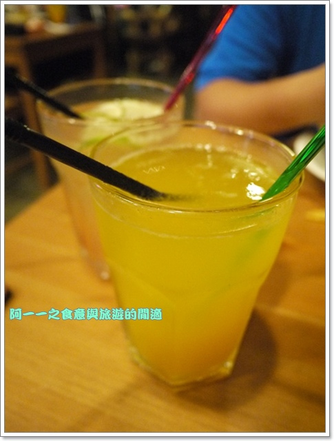 Cowboy station牛仔驛站美式餐廳：宜蘭冬山 牛仔驛站美式料理～大份量漢堡爽快吃