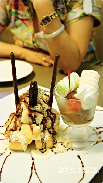 Number Nine咖啡&廚房:【食記/新北市】發現捷運美食 ♪♪Number Nine咖啡&廚房♪♪(甜點篇)