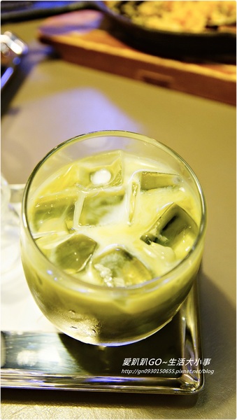 Number Nine咖啡&廚房:【食記/新北市】發現捷運美食 ♪♪Number Nine咖啡&廚房♪♪(甜點篇)