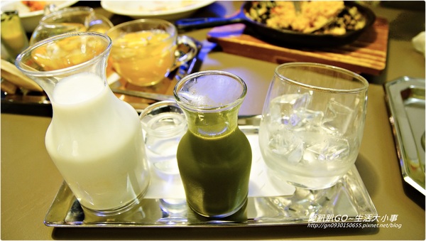 Number Nine咖啡&廚房:【食記/新北市】發現捷運美食 ♪♪Number Nine咖啡&廚房♪♪(甜點篇)