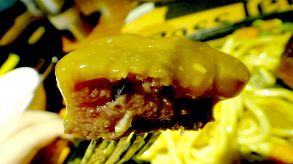 角頭炙燒牛排(士林陽明店)：【試吃邀約】超大尾蝦子加超厚牛排！角頭炙燒牛排（士林陽明店）！