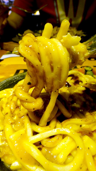 角頭炙燒牛排(士林陽明店)：【試吃邀約】超大尾蝦子加超厚牛排！角頭炙燒牛排（士林陽明店）！