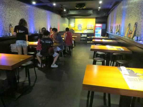 角頭炙燒牛排(士林陽明店):令人朝思暮想的角頭美味【士林/角頭炙燒牛排】