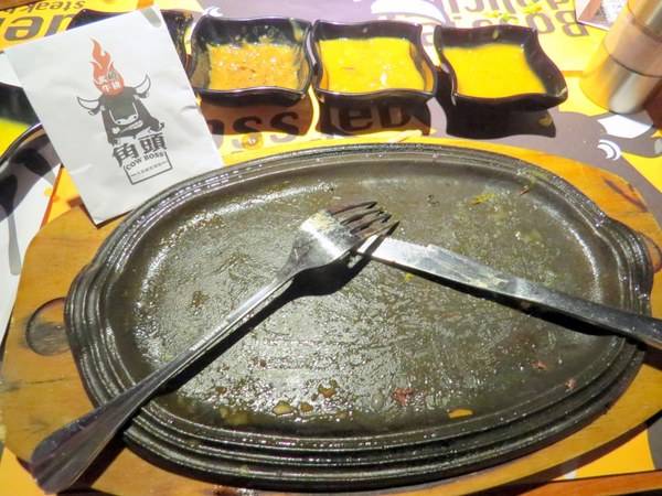 角頭炙燒牛排(士林陽明店):令人朝思暮想的角頭美味【士林/角頭炙燒牛排】