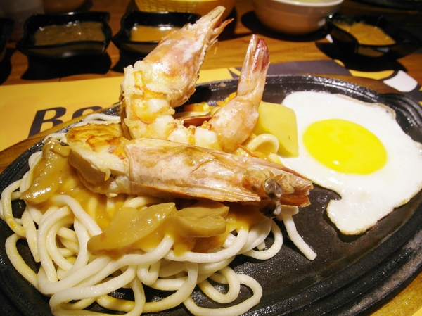 角頭炙燒牛排(士林陽明店)：【食記＊邀約】真心誠意打造大哥級的美味～『角頭炙燒牛排／士林陽明店』